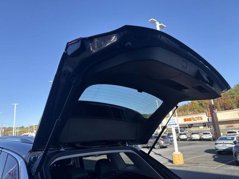 New 2026 Volkswagen Tiguan S image 38