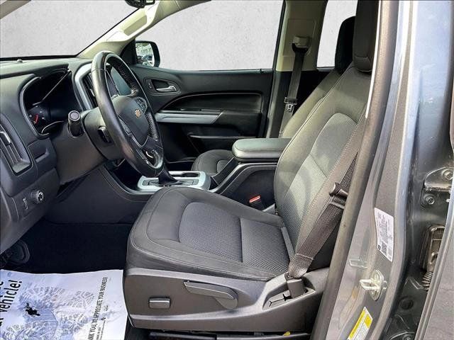 Used 2022 Chevrolet Colorado LT RWD image 25