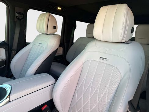 Certified 2025 Mercedes-Benz G 63 AMG 4MATIC image 19