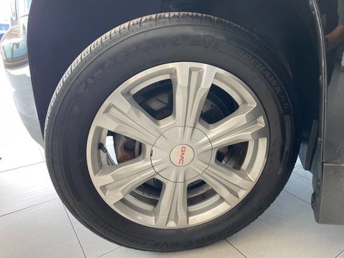 Used 2017 GMC Terrain SLE w/ Convenience Package image 12