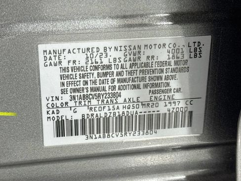 Used 2024 Nissan Sentra SV FWD image 38