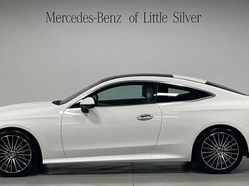 Certified 2026 Mercedes-Benz CLE 300 4MATIC Coupe image 2
