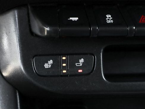 Used 2020 Chevrolet Colorado LT w/ Colorado RST Special Edition image 41