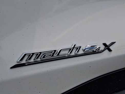 Used 2024 Ford Mustang Mach-E Premium AWD/4WD image 29