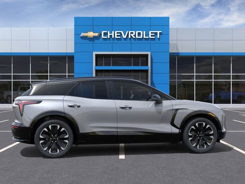 New 2026 Chevrolet Blazer EV RS image 30