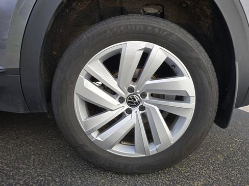 Used 2023 Volkswagen Atlas Cross Sport SE AWD/4WD image 6