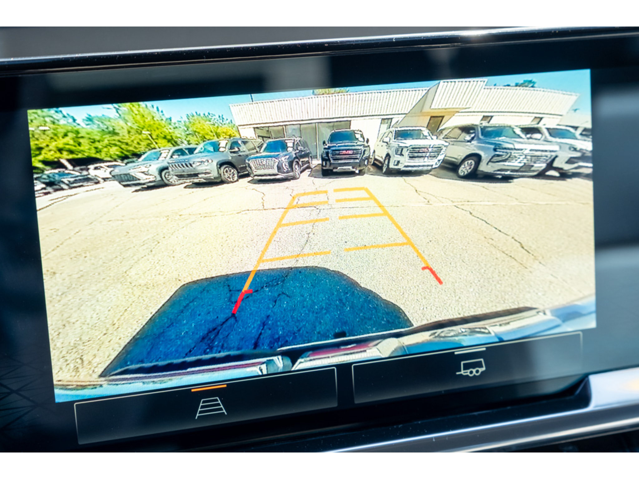 Used 2025 GMC Sierra 1500 SLT RWD image 24