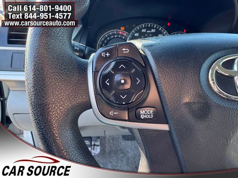 Used 2012 Toyota Camry LE image 17