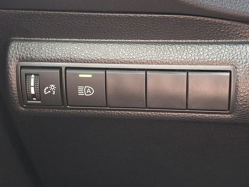Certified 2024 Toyota Corolla LE AWD/4WD image 22