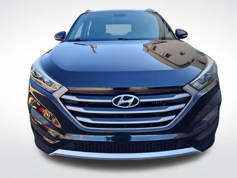 Used 2017 Hyundai Tucson Sport image 8