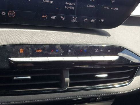 New 2026 Buick Enclave Sport Touring w/ Power Package image 23