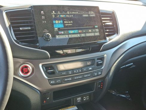 Used 2022 Honda Pilot Special Edition image 19