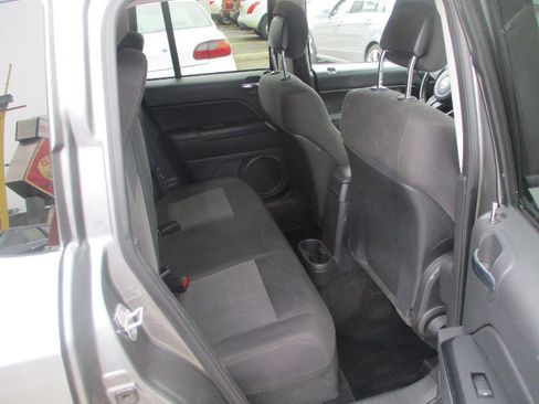 Used 2012 Jeep Compass Latitude image 8