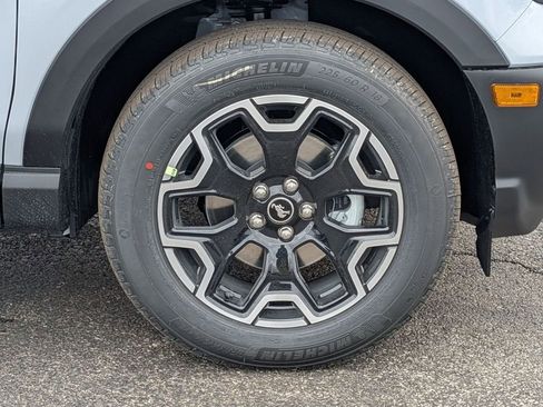 New 2026 Ford Bronco Sport Outer Banks AWD/4WD image 17