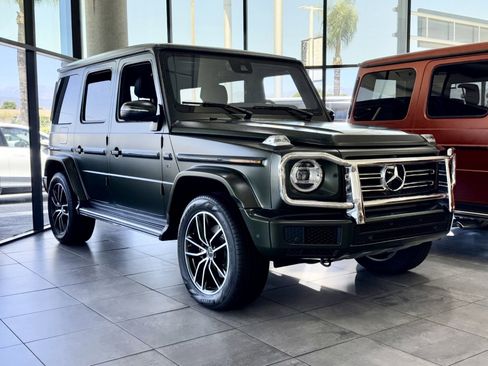 Used 2024 Mercedes-Benz G 550 image 2