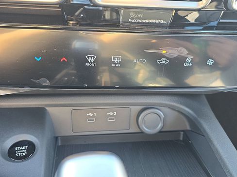 New 2026 Nissan Sentra SV w/ Floor Mat Package FWD image 23