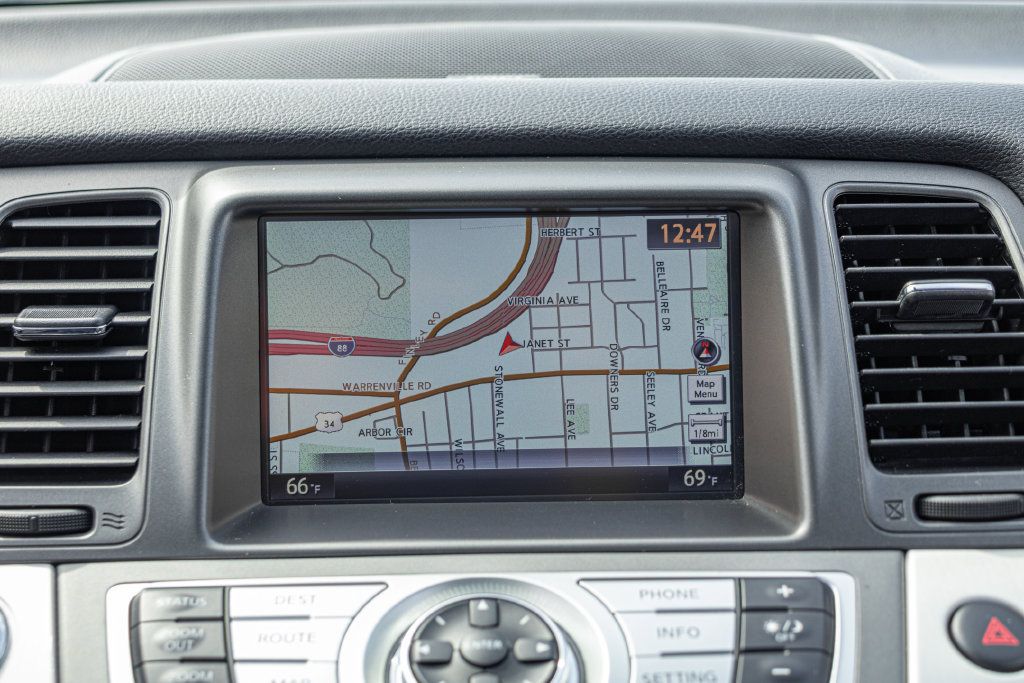 Used 2014 Nissan Murano SL w/ Navigation Package AWD/4WD image 17