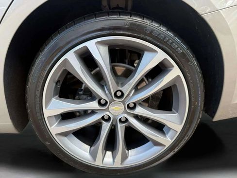 Used 2022 Chevrolet Malibu LT image 31