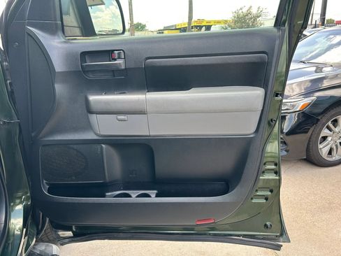 Used 2011 Toyota Tundra 2WD Double Cab image 15