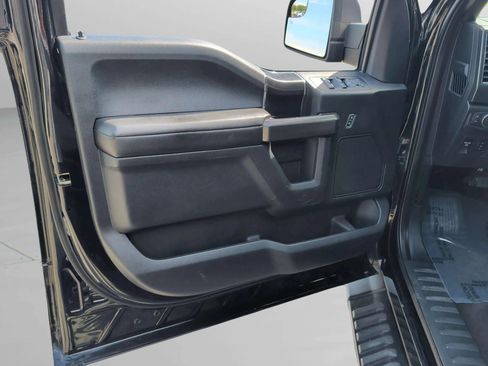 Used 2019 Ford F150 XLT w/ Equipment Group 302A Luxury AWD/4WD image 31