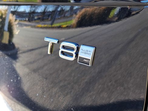 New 2026 Volvo XC90 T8 Plus image 8