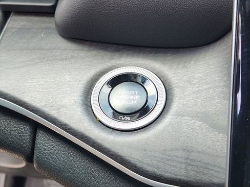 Certified 2025 Jeep Grand Cherokee Limited 4xe image 34