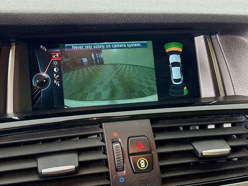 Used 2016 BMW X4 xDrive28i AWD/4WD image 15