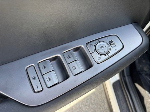 Used 2022 Hyundai Palisade SE w/ Cargo Package FWD image 22