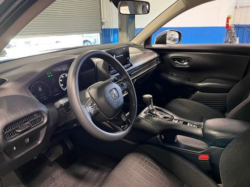 Used 2023 Honda HR-V LX image 21