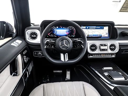 New 2026 Mercedes-Benz G 550 image 4