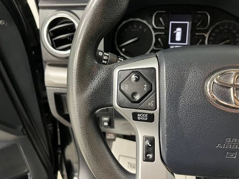 Used 2018 Toyota Tundra SR5 AWD/4WD image 30