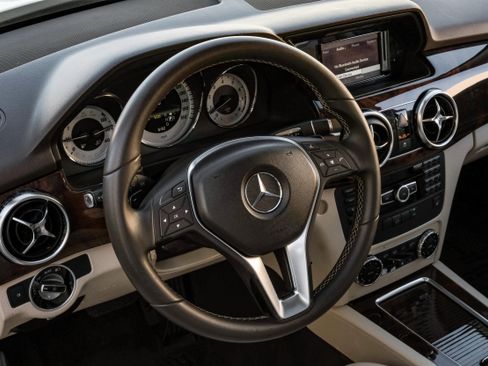 Used 2013 Mercedes-Benz GLK 350 GLK 350 image 15
