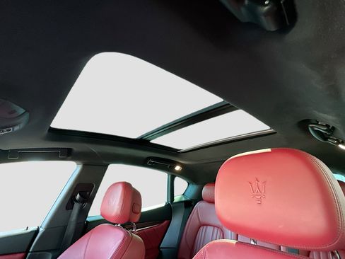 Used 2022 Maserati Levante Modena image 22