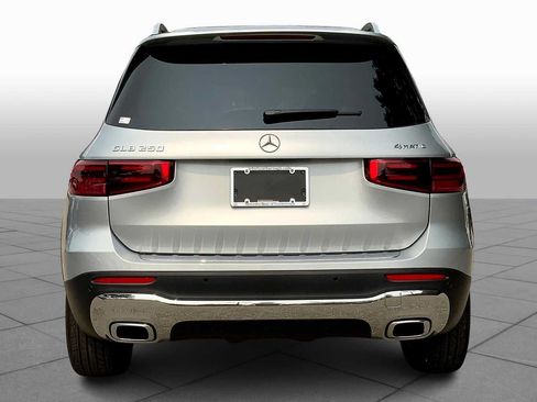 Certified 2026 Mercedes-Benz GLB 250 4MATIC image 4
