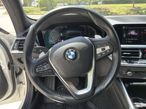 Used 2019 BMW 330i Sedan w/ Convenience Package image 16
