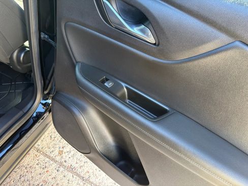 Used 2020 Chevrolet Blazer LT image 30