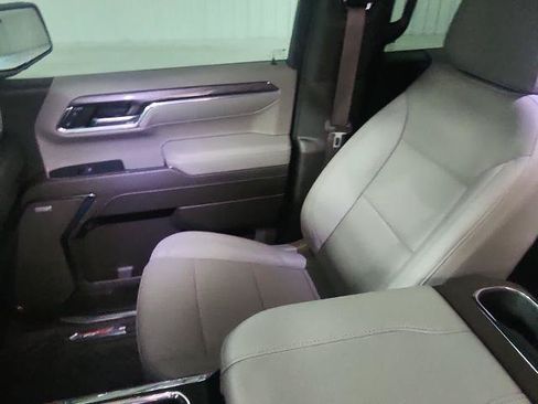 Used 2024 Chevrolet Silverado 1500 LTZ w/ LTZ Premium Package AWD/4WD image 30