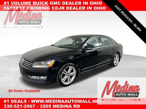 Used 2015 Volkswagen Passat 1.8T SE image 1