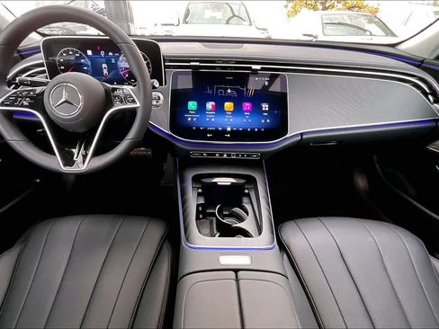 Certified 2025 Mercedes-Benz E 350 4MATIC Sedan image 15
