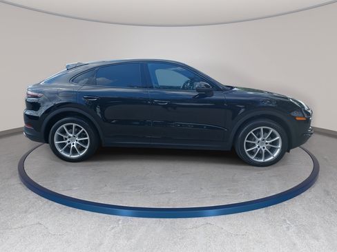 Used 2020 Porsche Cayenne AWD/4WD image 4