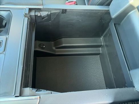 Used 2022 Ford F150 Lariat w/ Max Trailer Tow Package image 30