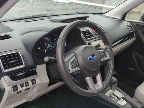Used 2017 Subaru Forester 2.5i Limited image 12