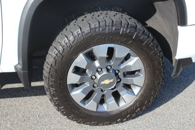 Used 2023 Chevrolet Silverado 3500 LT w/ All Star Edition AWD/4WD image 33
