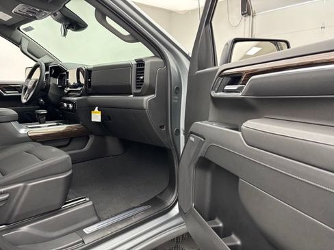 New 2026 GMC Sierra 1500 Elevation w/ Preferred Package AWD/4WD image 31