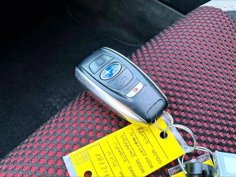 Used 2020 Subaru Impreza 2.0i Sport image 14