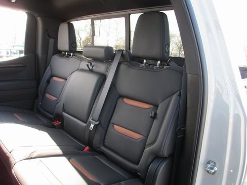 New 2026 GMC Sierra 1500 AT4 w/ AT4 Premium Package image 13