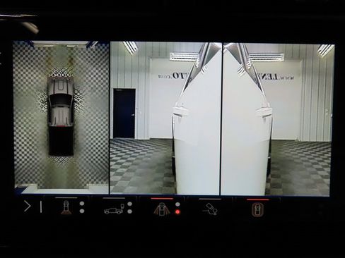 Used 2026 GMC Sierra 2500 AT4 image 20