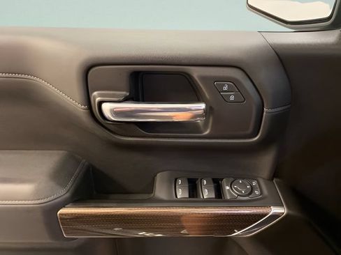 Used 2020 Chevrolet Silverado 1500 LT Trail Boss AWD/4WD image 22