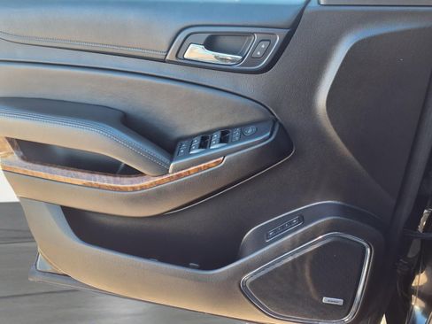 Used 2016 Chevrolet Tahoe LTZ image 19