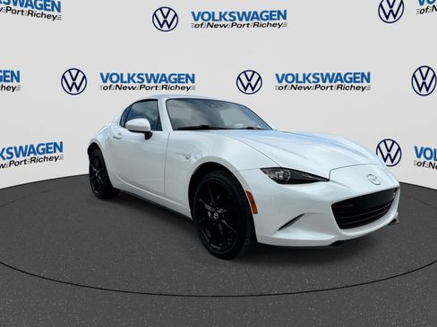Used 2022 MAZDA MX-5 Miata RF Grand Touring RWD image 16